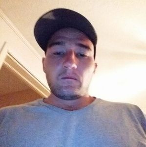 Meet your Posher, Stevieray